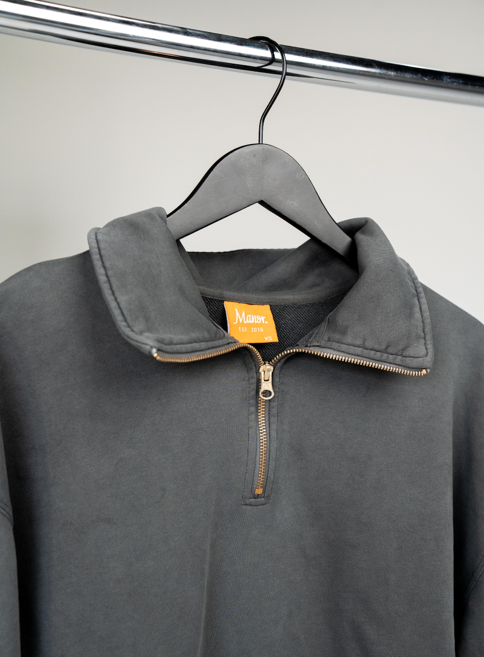 Manor "Washed French Terry Quarter Zip" Mens - Asphalt