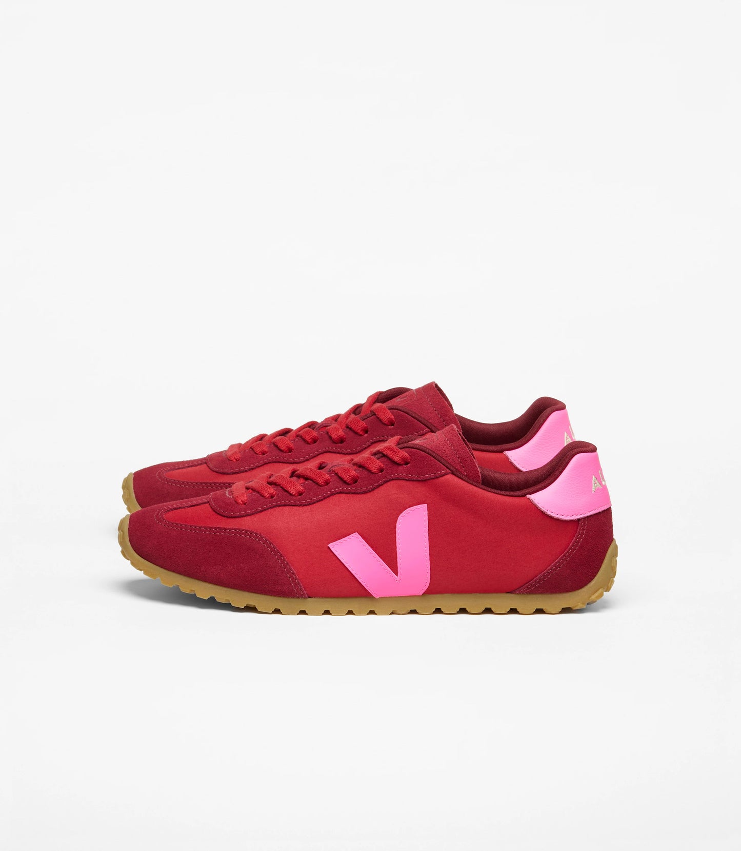 Veja "GT Nolyn" Womens - Pepper Sari
