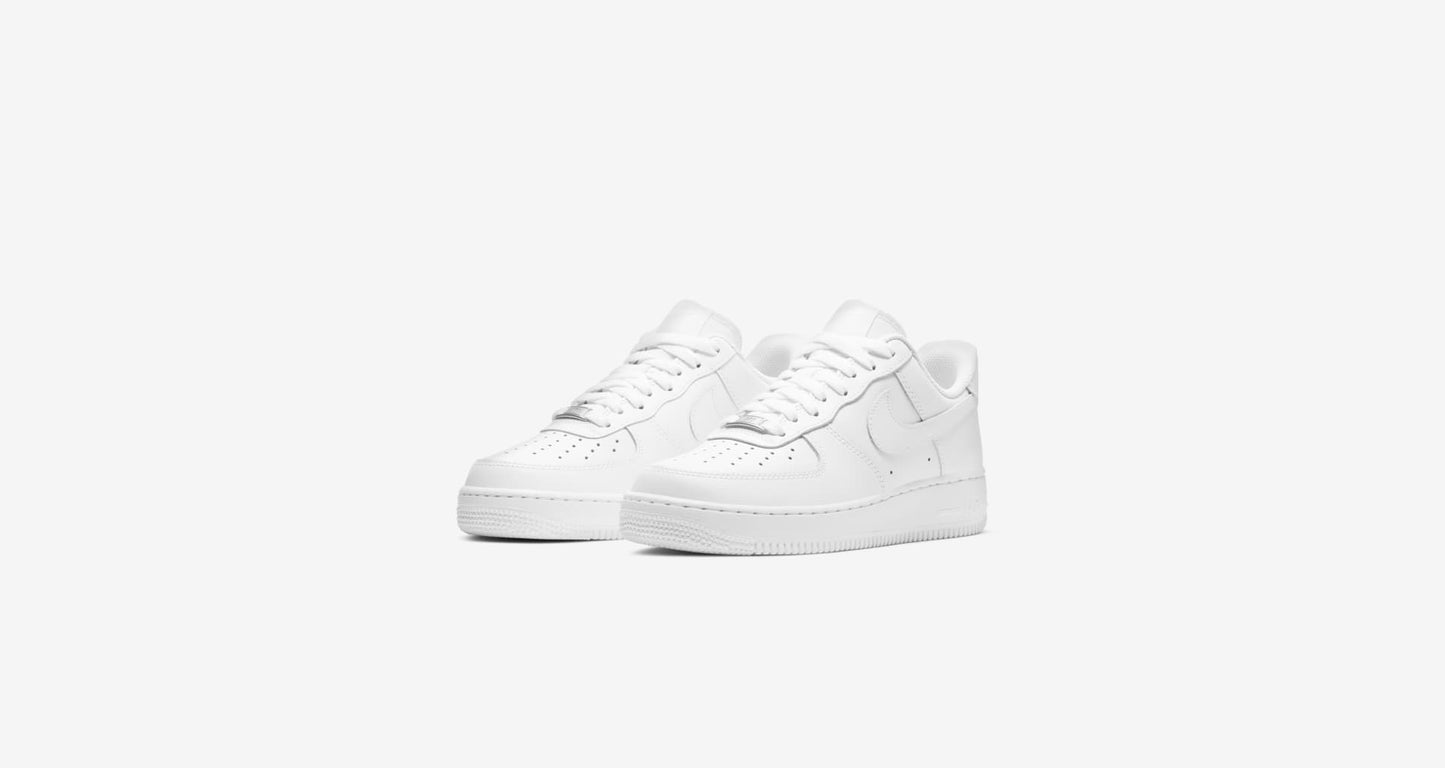 Nike "Air Force 1 '07" W - White / White