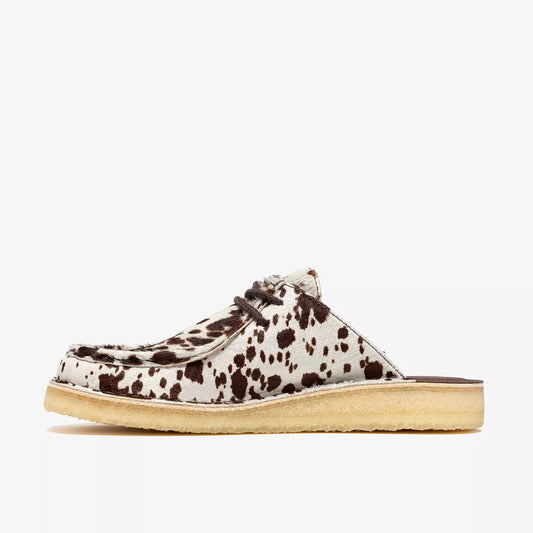 Clarks "Desert Nomad Mule" Womens - Brown Cow Print