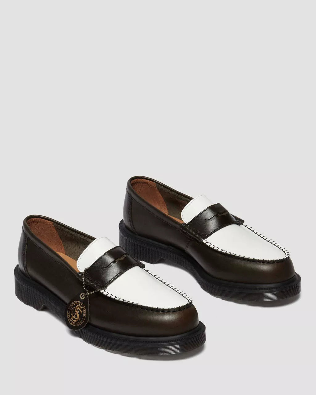Dr. Martens "Penton Made in England Loafer" M - Olive / White