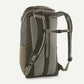 Patagonia "Black Hole Pack 25L" - Basin Green