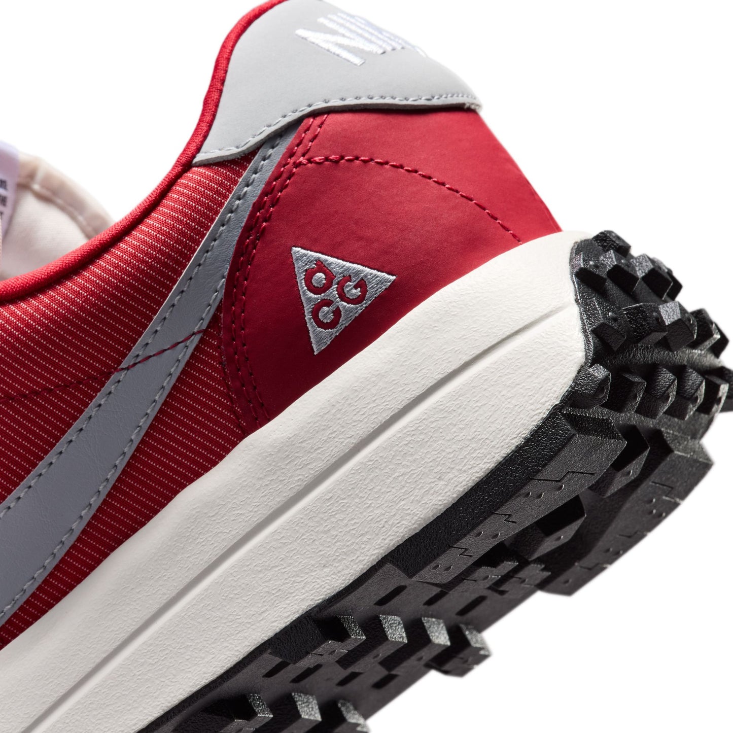 Nike ACG LDV Varsity Red / Wolf Grey-Sail
