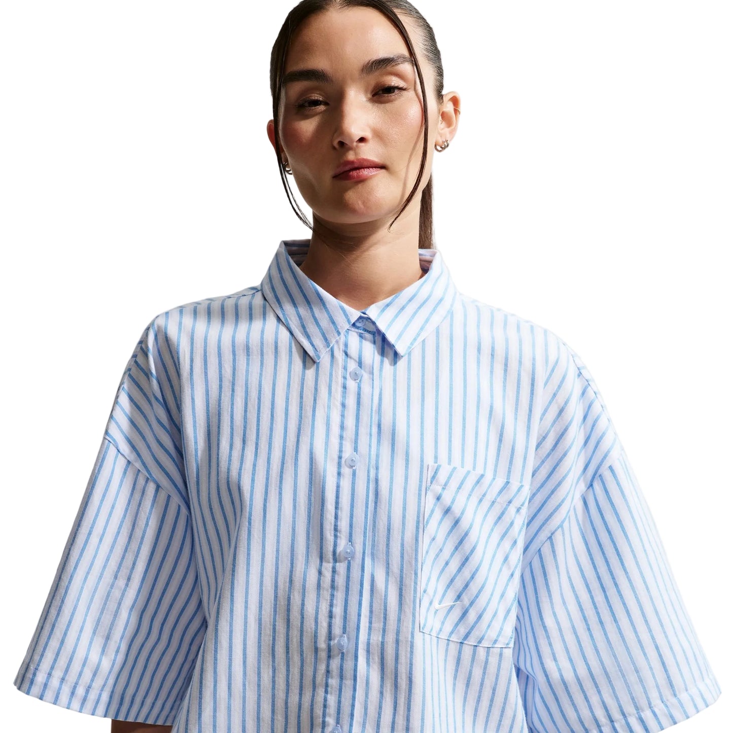 Nike "Sportswear Chill Poplin Top" W - Lt Photo Blue / Hydrogen Blue / Summit White