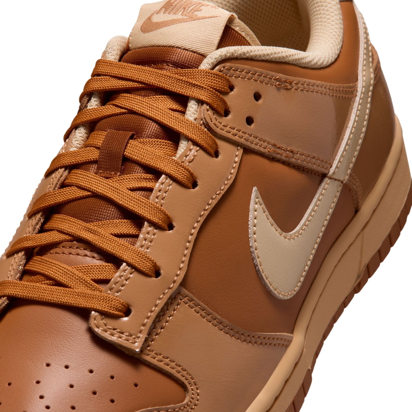 Nike "Dunk Low Retro" Mens - Tawny / Sesame / Flax Twine
