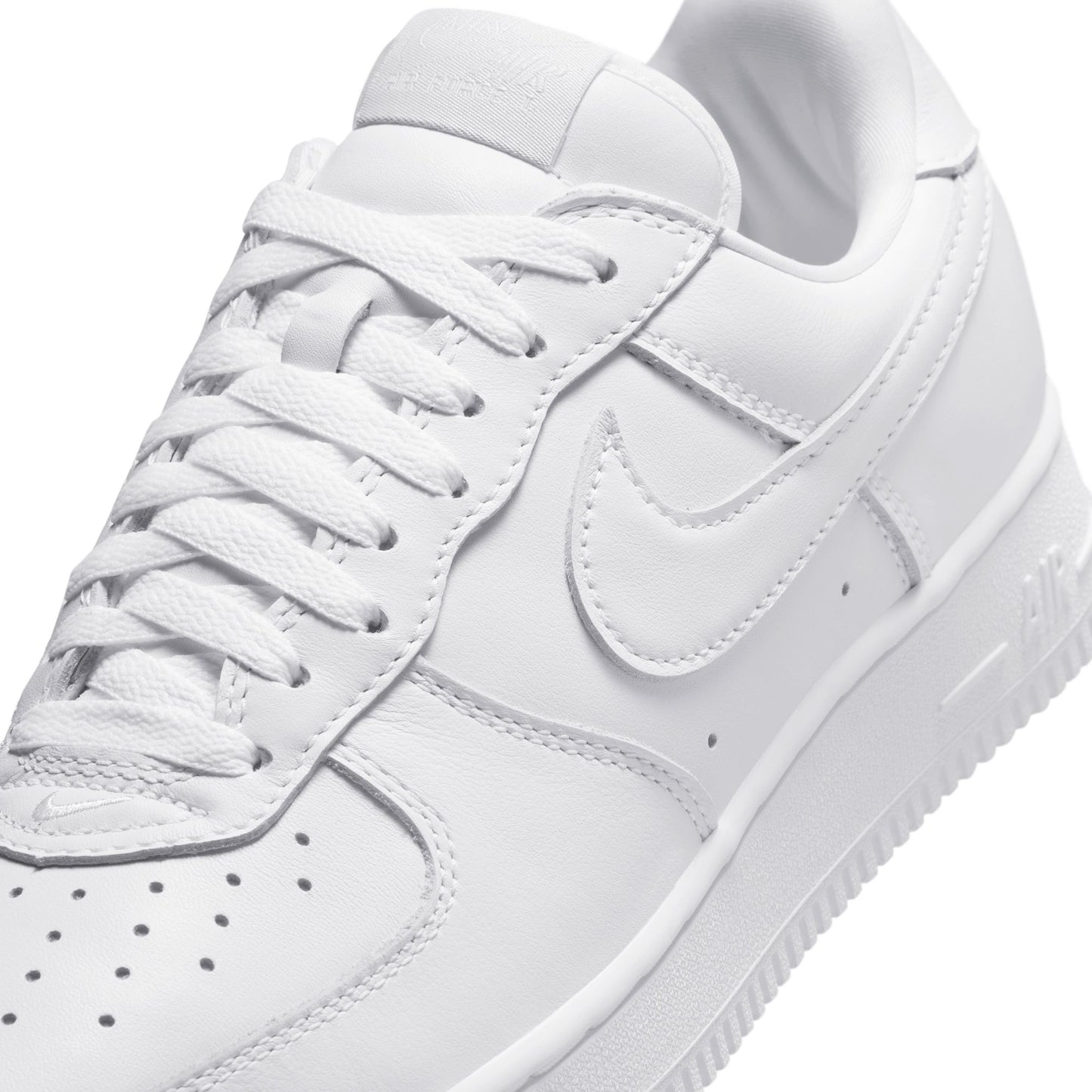 Nike "Air Force 1 '01" Mens - White / White