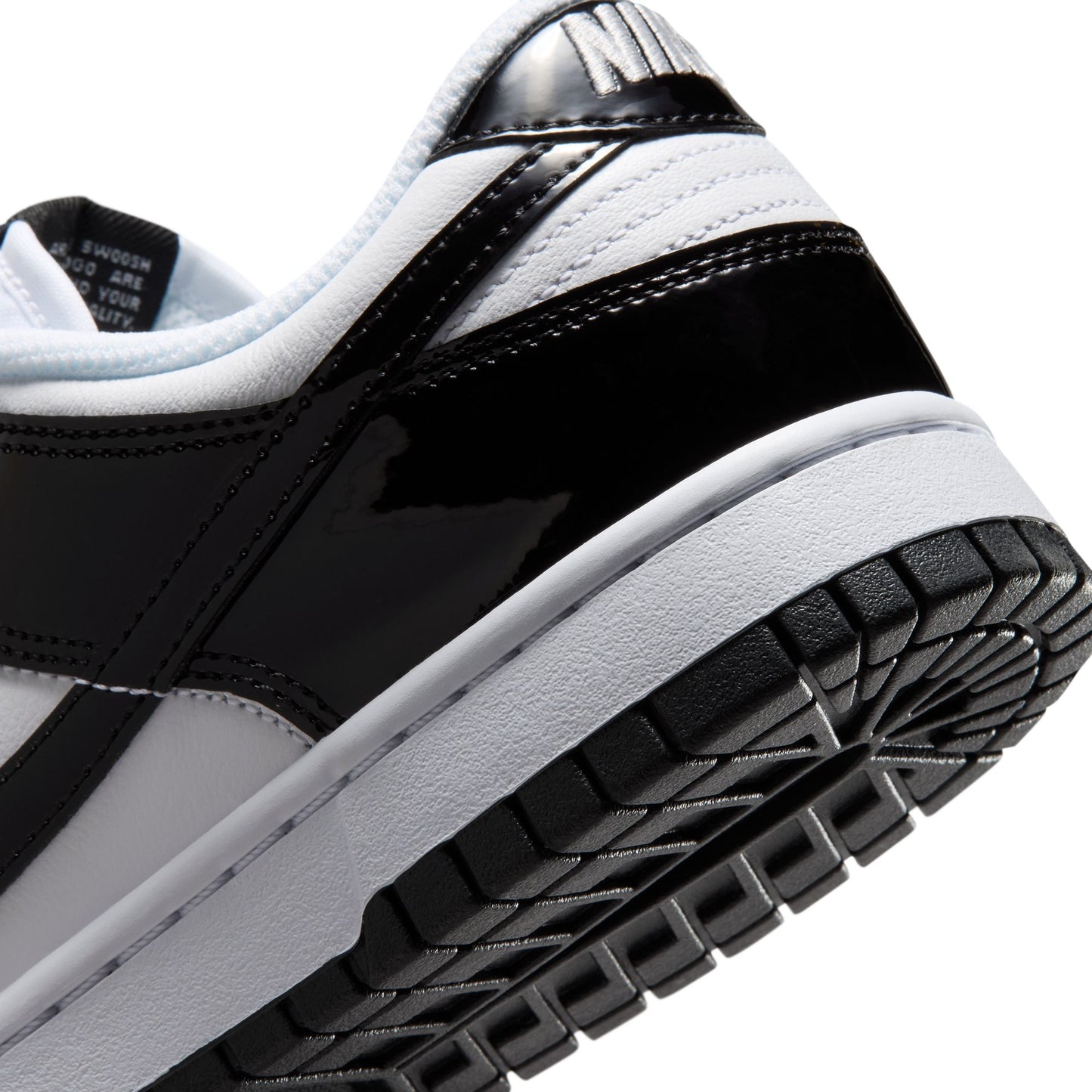 Nike "Dunk Low SE" Women's Shoes WHITE/BLACK-WHITE-METALLIC SILVER