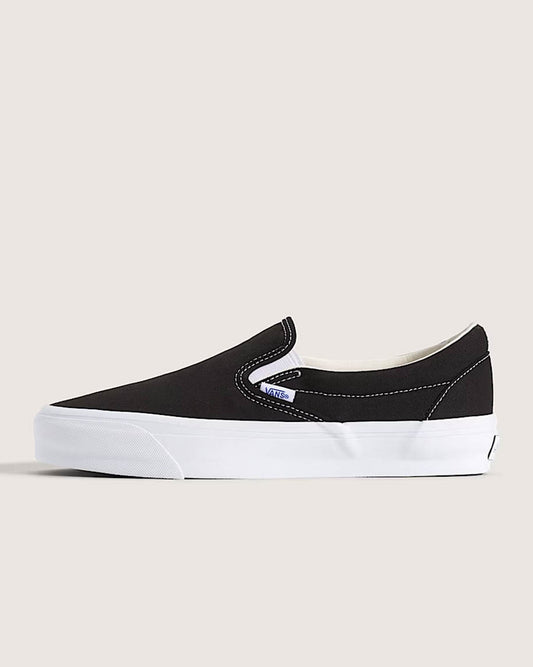Vans "LX Slip-On Reissue 98" Mens - Black / White