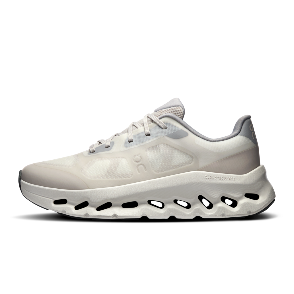 On "Cloudtilt Remix" Mens - Alloy / Ivory