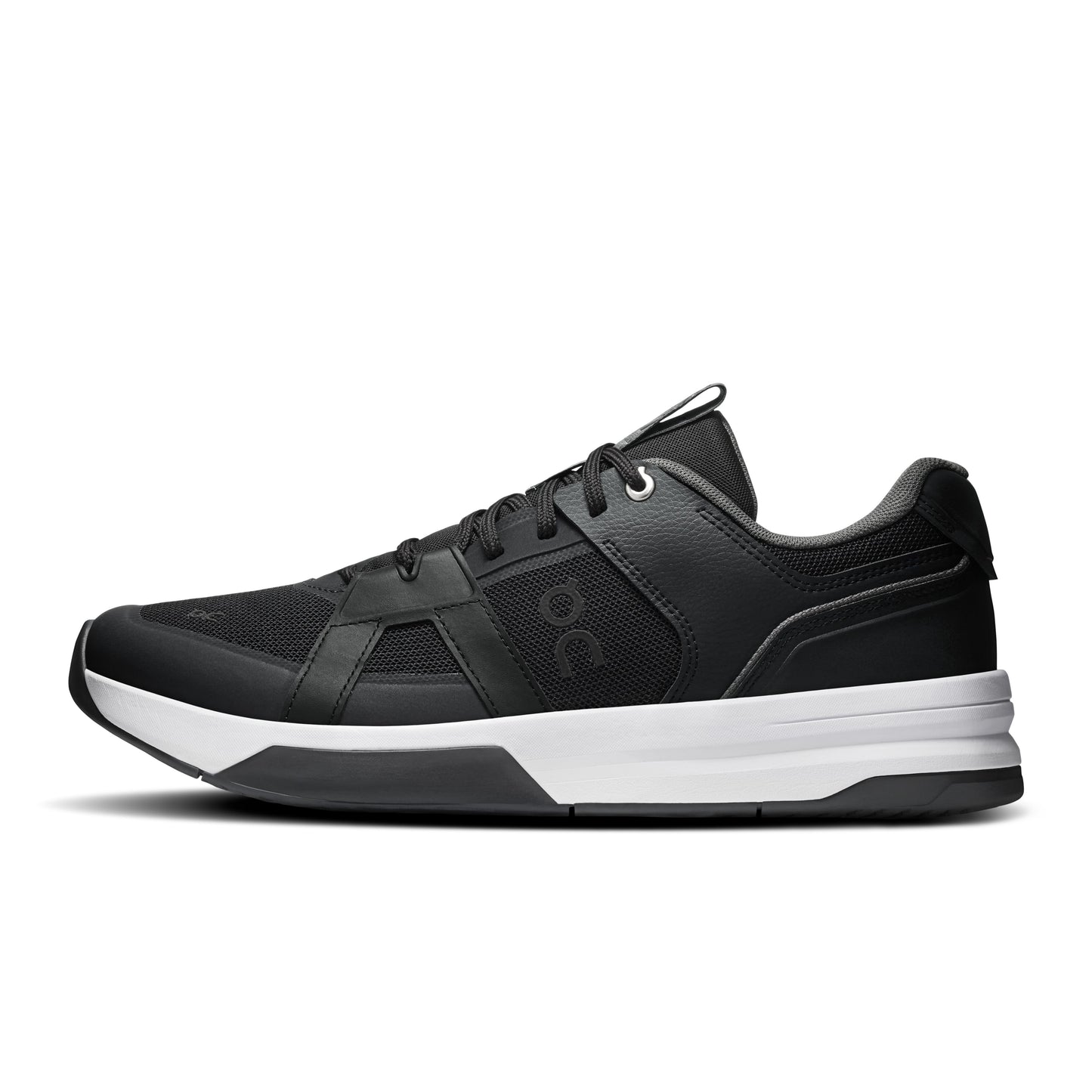 On "THE ROGER Clubhouse Pro 2" Mens - Black / Eclipse