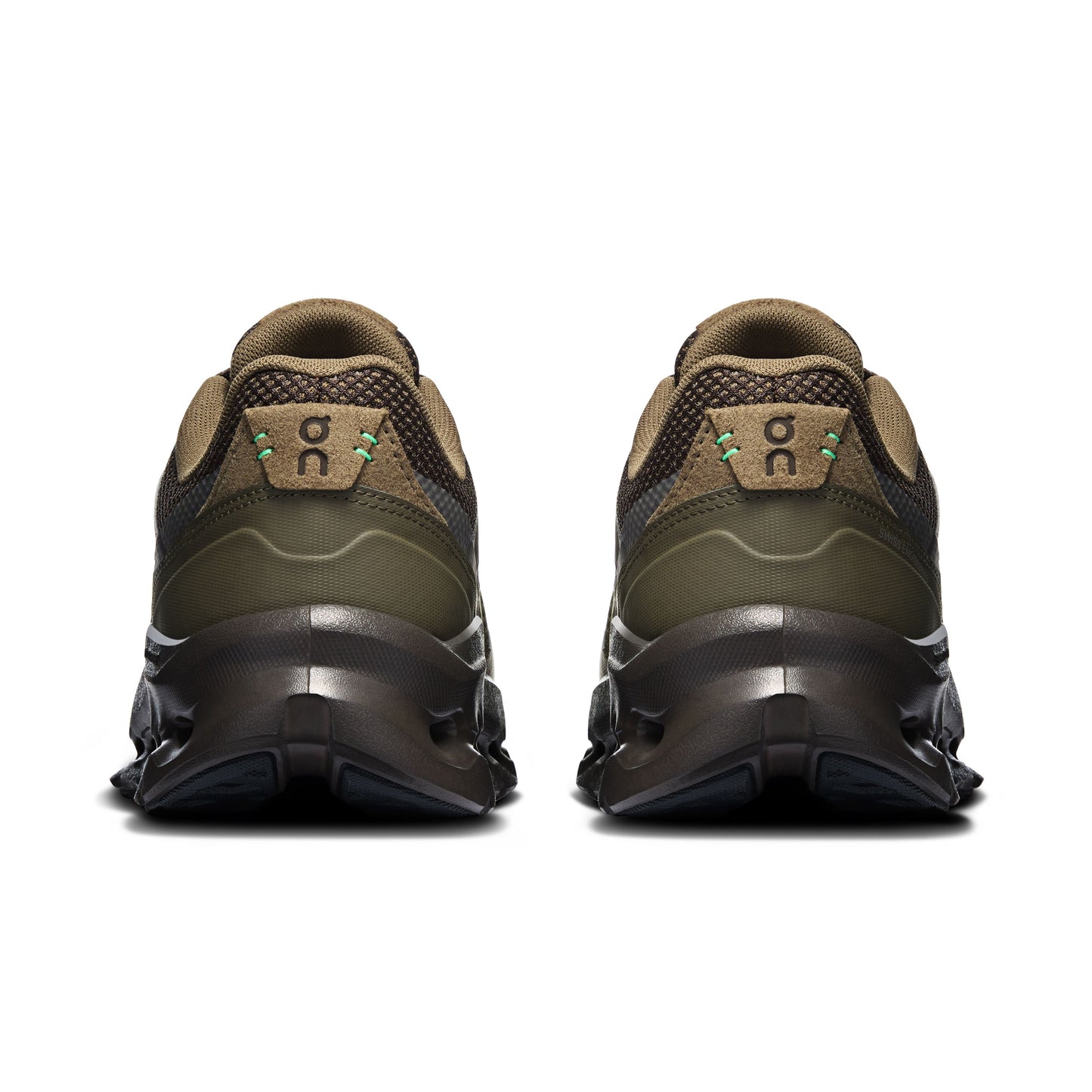 On "Cloudtilt Arc" Mens - Bark / Sable