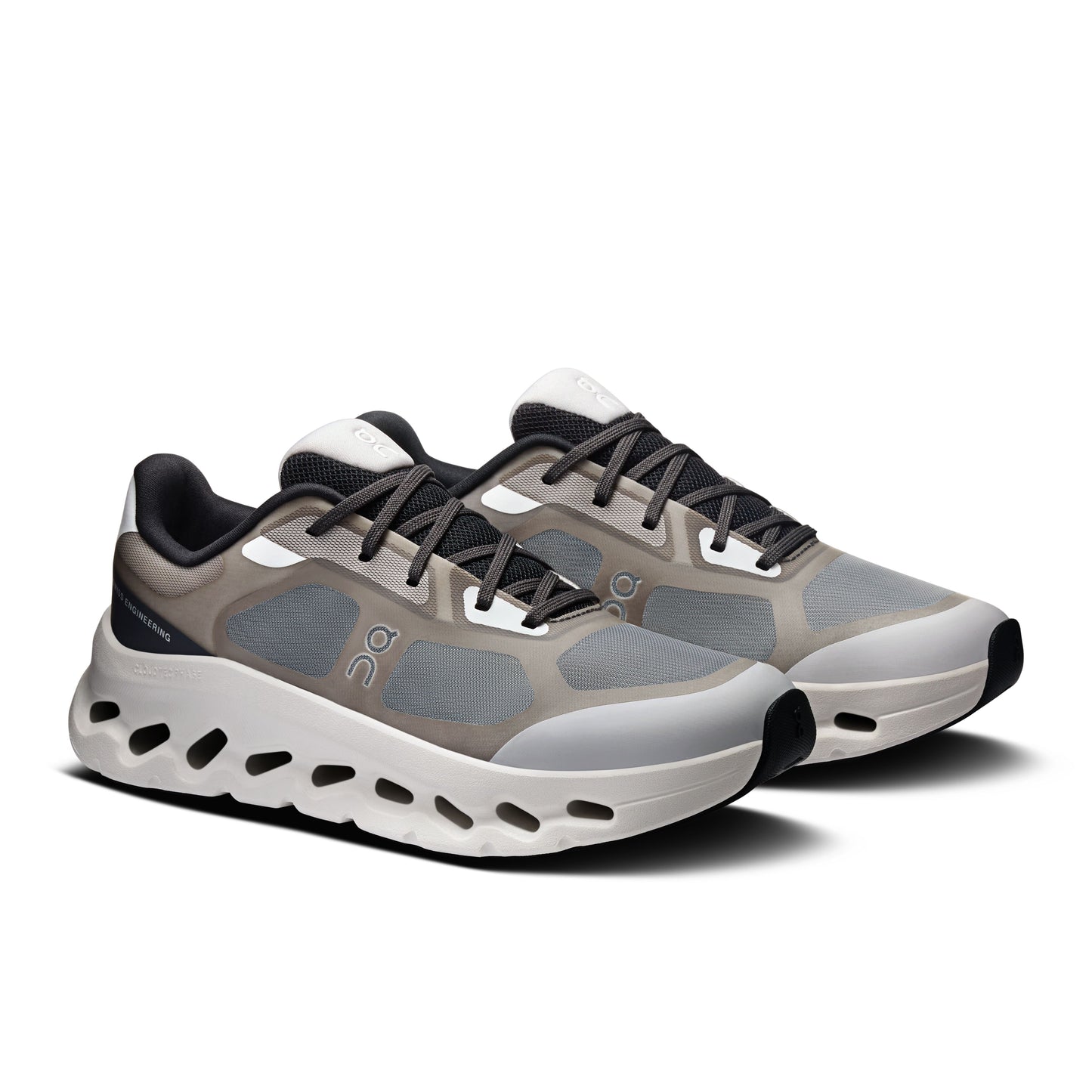 On "Cloudtilt Remix" Womens - Black / Ivory