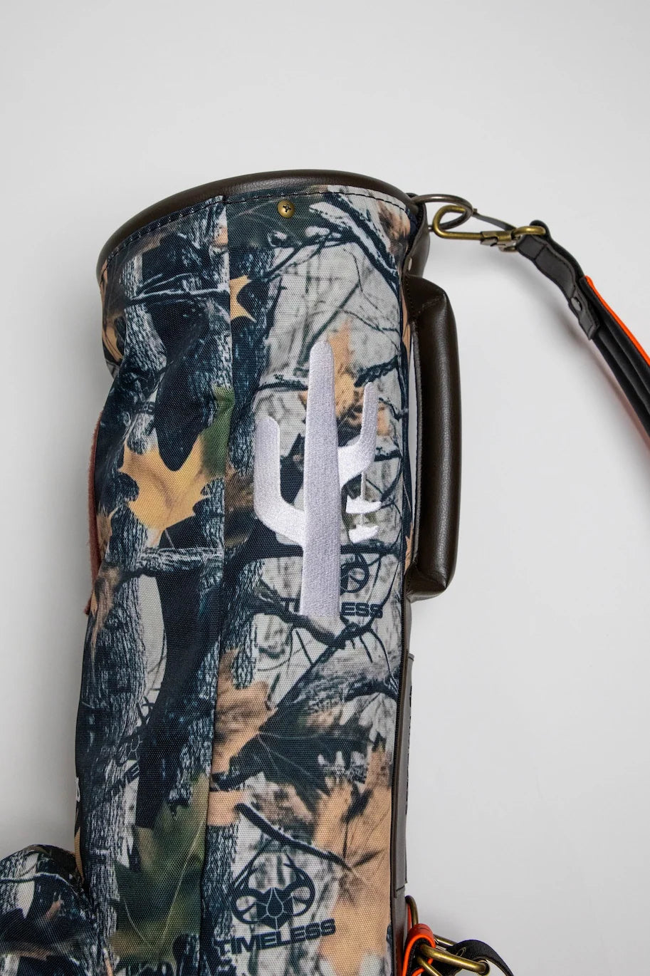 Timeless "United Public Edition Golf Bag" - Woodland Camo