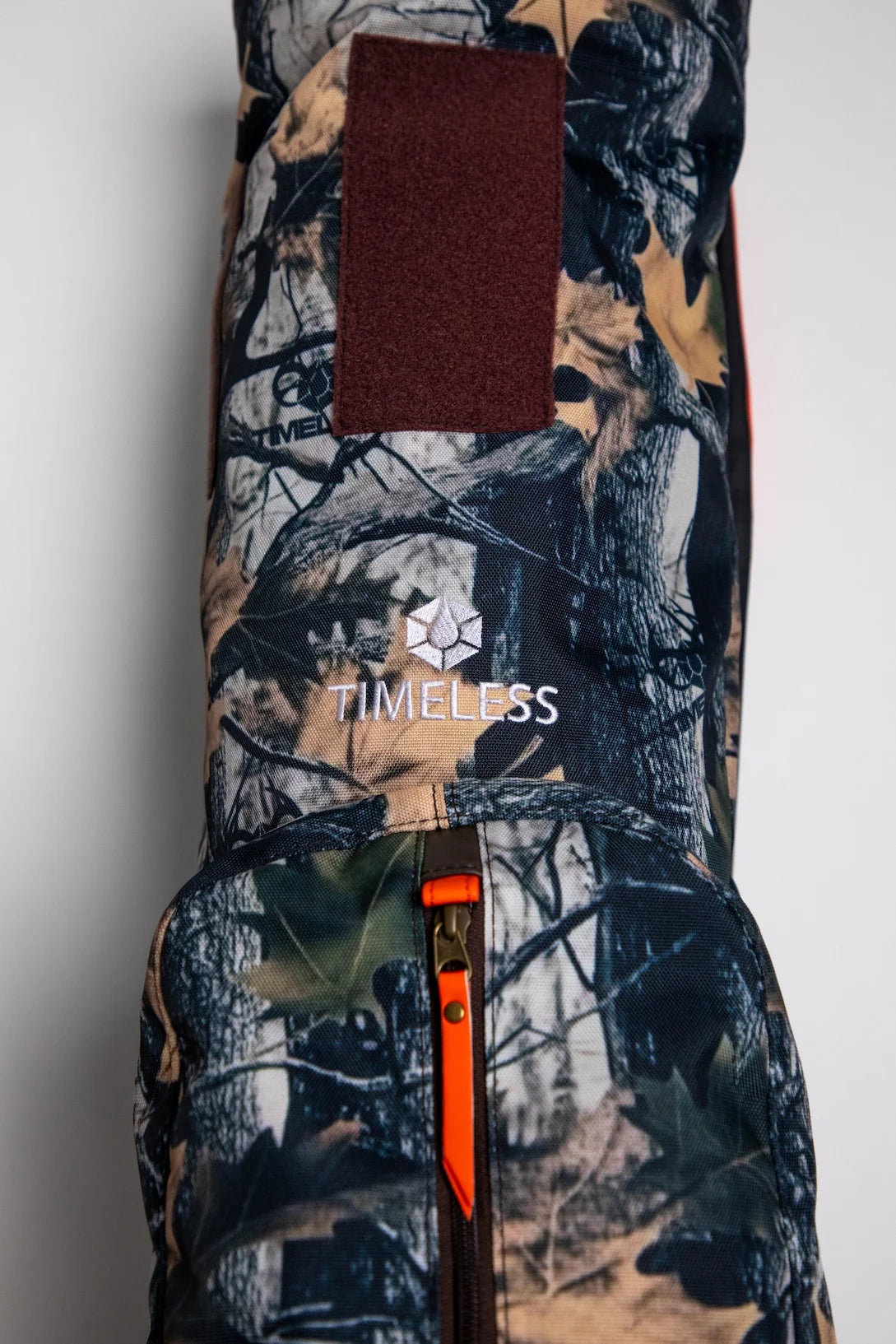 Timeless "United Public Edition Golf Bag" - Woodland Camo