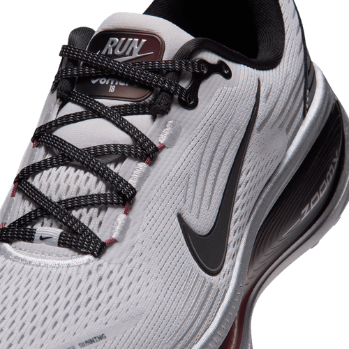 Nike "Vomero 18" Womens - Vast Grey / Black