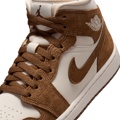 Air Jordan "1 Mid" Womens - Lt British Tan / Chalk