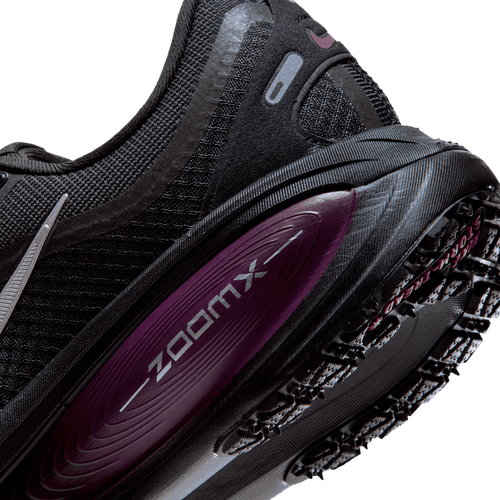 Nike "Vomero 18 GORE-TEX" Womens - Black / Metallic SIlver