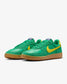 Nike "Field General" W - Stadium Green / Lightening / Sail