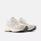 New Balance "2010 Lace" Grade School - Grey / Pink