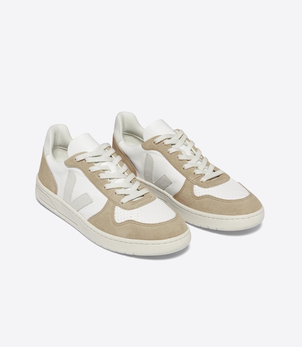 Veja "V-10 Chromefree Leather" W - Extra White / Natural / Sahara